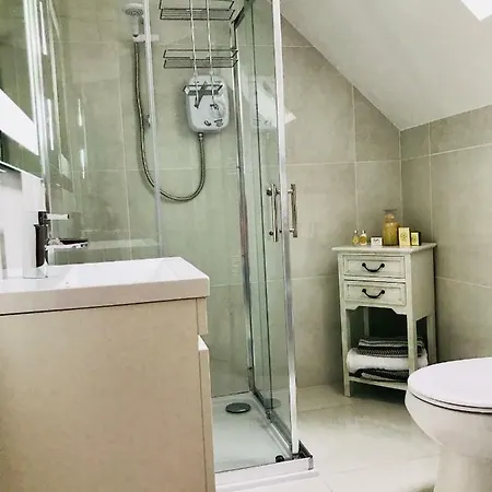 Bed & Breakfast Railway Gorey